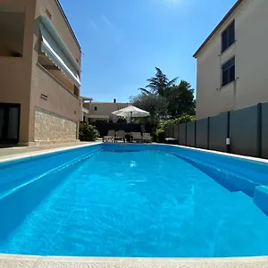Appartement Borik Hills